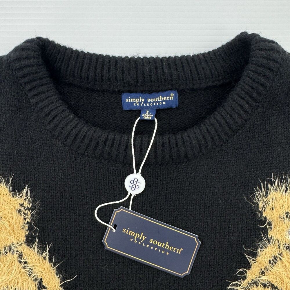 Simply Southern Teddy Bear Sweater Womens Large Black Fuzzy Pullover NWT - Picture 3 of 9